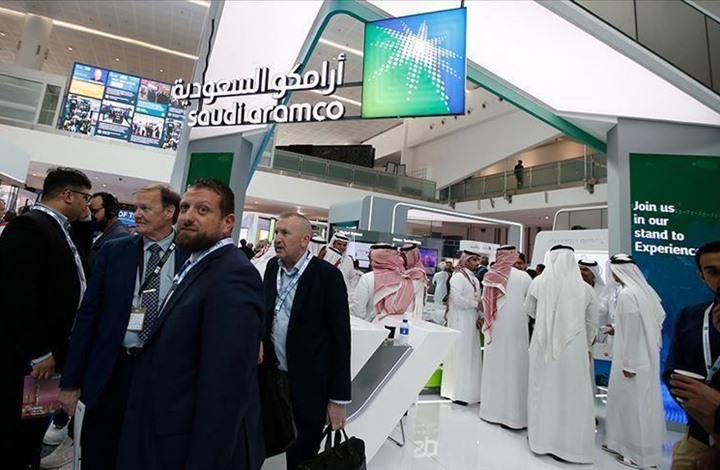 بلومبيرغ: الرياض ضغطت على عائلات ثرية للاستثمار بأرامكو