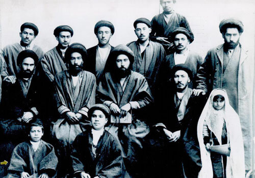 ایة الله دستغیب..معلم الاخلاق وشهيد المحراب