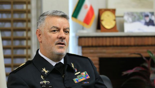 قائد بحرية الجيش: الوحدة هي السبيل الوحيد للخروج من مأزق العقوبات والحرب الاقتصادية