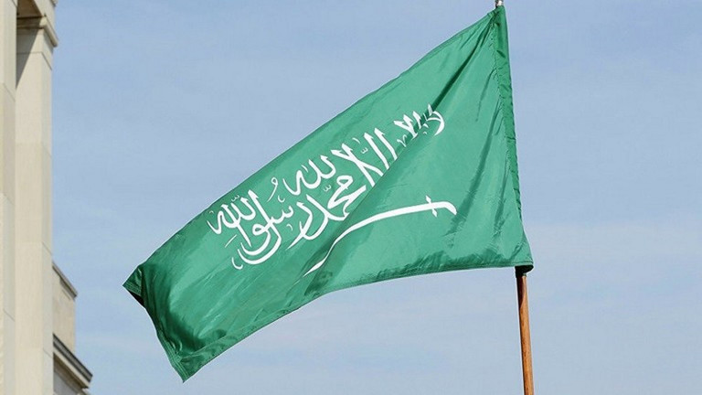 الخارجية السعودية: الاعتداء على السفن عمل إجرامي وخطر على الأمن الدولي