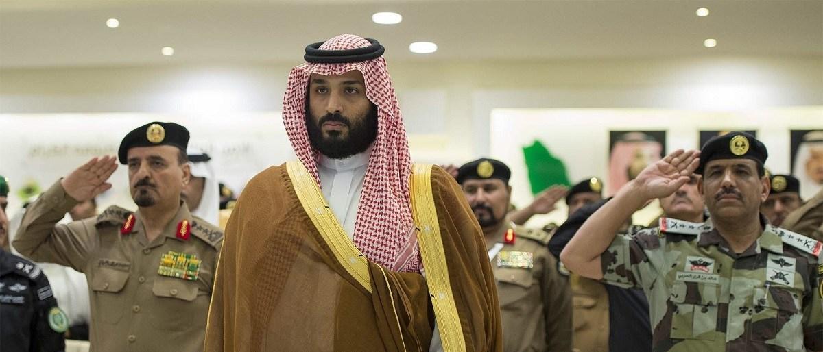 رمضان في عهد بن سلمان.. الاعتكاف والصلاة بموافقة 