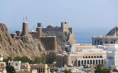 توقعات بـ4 ملايين سائح في 2020.. ما أسرار تفوق السياحة العُمانية؟