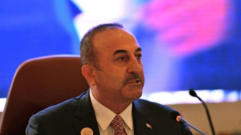 لقاء مغلق يجمع تشاووش أوغلو والبرهان في الخرطوم