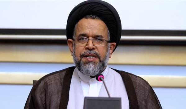 وزير الامن الايراني: نجحنا في تفكيك شبكة تجسسية تابعة لـ CIA