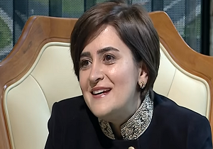 وزيرة كويتية 