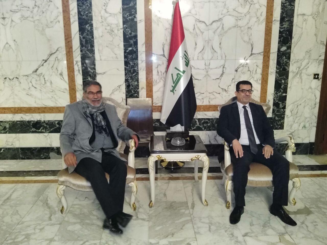 شمخاني: سنبحث حول تنمية العلاقات الثنائية مع المسؤولين العراقيين