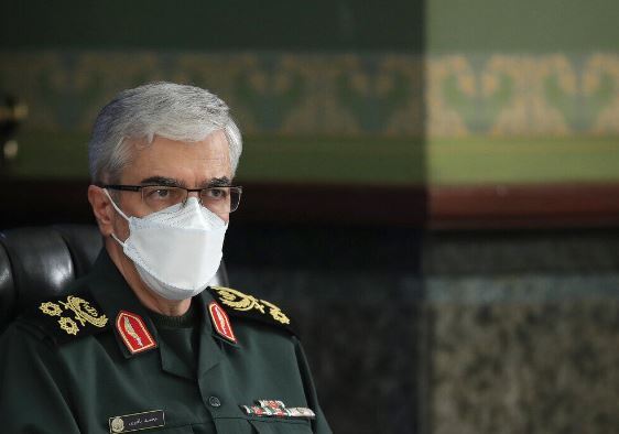 اللواء باقري: بعد مناوراتنا الناجحة العدو يعلن أن وجوده دفاعي