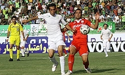 شکست تیم فوتبال صنعت ساری مقابل پرسپولیس