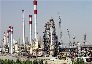 ایران دومین پالایشگاه ورشکسته اروپایی را مي خرد