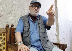 داریوش ارجمند از سینما، سیاست و ورزش می گوید