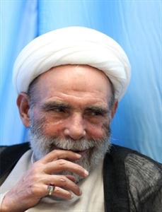 خاطره همسفر شدن آیت الله مجتبی تهرانی با امام خمینی در اتوبوس