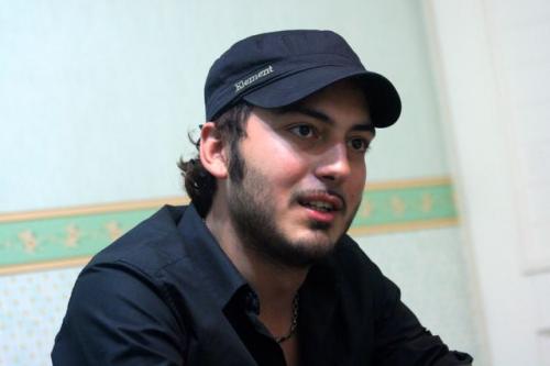 نیما شاهرخ شاهی از "میلیارد"، "مرد نقره ای" و "دختران حوا" می گوید