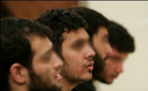 10 سال حبس و 5 سال تبعيد براي متهم رديف چهارم "زورگيري"