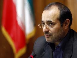 دشمنان در پي کاهش نرخ رشد کشور هستند