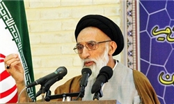 خون شهیدان، انقلاب اسلامی را به ثمر رساند