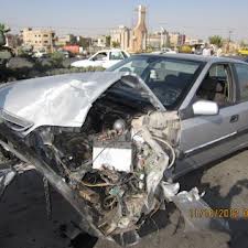تصادف زانتیا با کامیون در نیشابور حادثه‌ساز شد