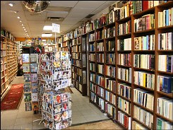 اتحادیه ناشران و کتابفروشان نقض معافیت مالیاتی را پیگیری می‌کند