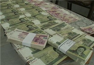 اقتصاد ایران با وجود تحریم های بی سابقه به جلو پیش می‌رود
