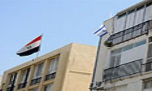 تحصن خانواده هاي مصري در مقابل سفارت امارات