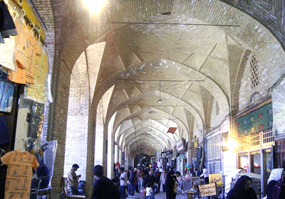 بینندگان آذری زبان شبکه سحر از "بازارهای ایران" دیدن می کنند