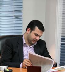 معماری اسلامی زمینه تدوام هنر ایرانی را فراهم می‌کند