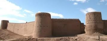 تعرض به ارگ انار در سکوت مسئولان میراث فرهنگی