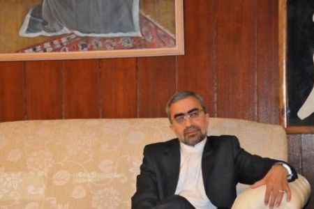 انتقاد سفير ايران از سياستهاي دوگانه پاريس