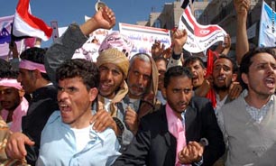 دانشجويان يمني خواستار خروج نظاميان ارتش از دانشگاه ها شدند