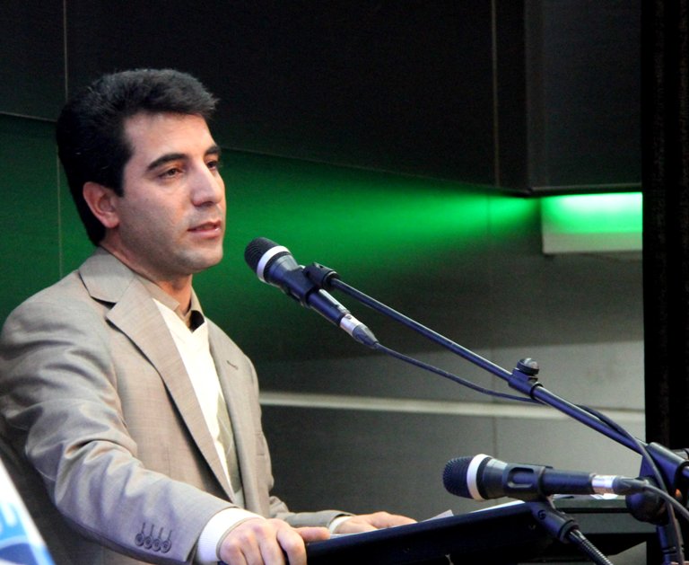 زمینه برای تحقق و پژوهش اساتید دانشجویان فراهم شده است