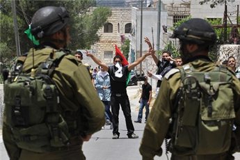 نوجوان فلسطيني در اثر تيراندازي نظاميان صهيونيست در بيت لحم زخمي شد
