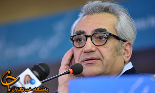 بلاتكليفي ساخت "ماني و دلاور" و "خوابگردها"ي فرزاد موتمن