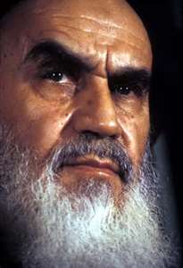 انتشار کتاب سیره سیاسی امام خمینی(ره)