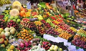 ذخیره سازی 1000 تن میوه برای روزهای پایان سال