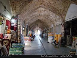با متخلفان اقتصادی به شدت برخورد می کنیم