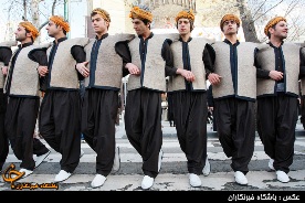 فرش و صنایع دستی از تولیدات عشایر است