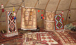 صنایع دستی و غذاهای سنتی عشایر استان مرکزی معرفی می شود