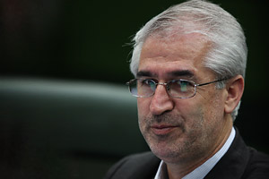 جابجایی مدیران پایان دولت دهم باعث فرصت سوزی می‌شود