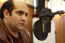 چخوف با دشمنانش به رادیو نمایش می آید
