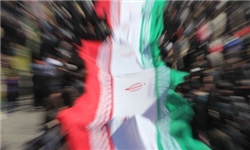 نمايش دستاوردهای دفاعی  ايران در خیابان انقلاب