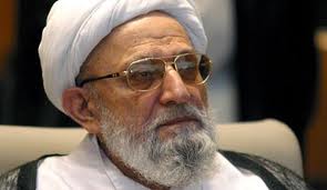 پیروی از دستورات مقام معظم رهبری براي کنار گذاشتن اختلافات از واجبات است