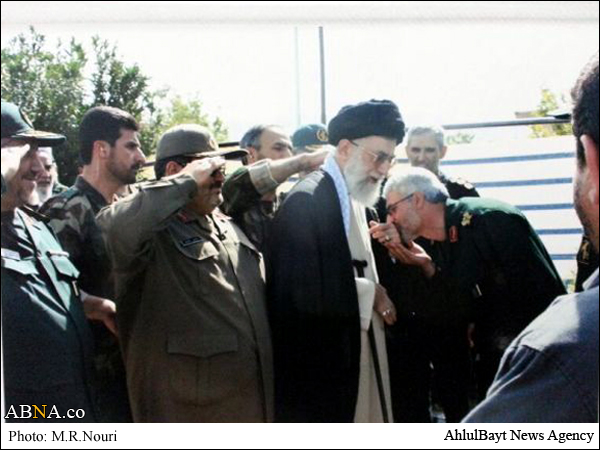 لحظه‎اي به یاد ماندنی در زندگی شهید شاطری/عکس