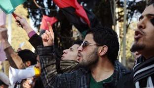 مردم ليبي سالگرد انقلاب خود را جشن گرفتند
