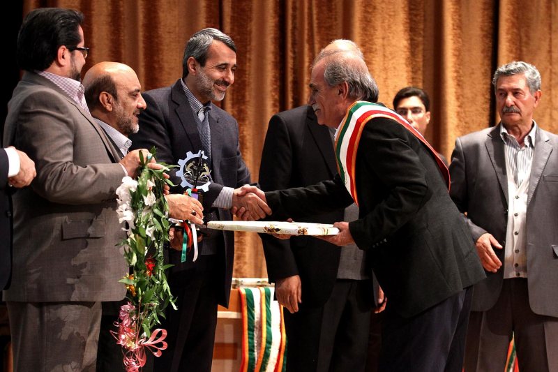 برگزاری پانزدهمین جشنواره تجلیل از پیشکسوتان، نخبگان و چهره های شایسته صنعت، معدن و هنر