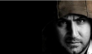 هفته اول اسفند و انتشار"دلت با منه" محمد عليزاده/ ميزباني عليزاده از گروه "هفت"