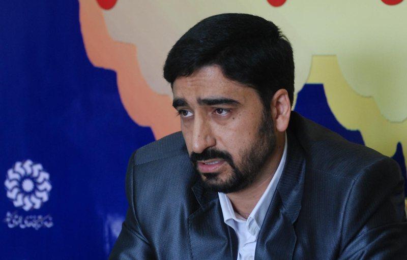 طلایه‌دار حوزه کتابخوانی رهبر معظم انقلاب هستند