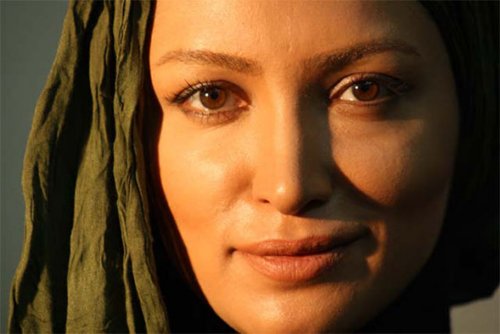 روناک یونسی: دوری از تسویه حسابهای شخصی ما را جهانی می‌کند