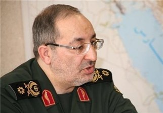 توصیه سردار جزایری به زیرسطحی‌های آمریکایی عبوری از تنگه هرمز
