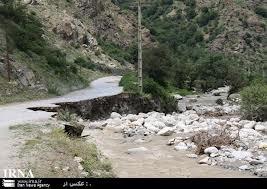 تخریب محور ساری - سمنان بر اثر رانش زمین