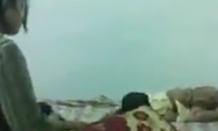 تصویر دلخراش از "خشونت یک مادر با کودک ده ماهه" (18+) + فیلم