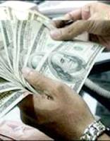 نوسانات نرخ ارز در مرکز مبادلات نسبت به صرافي‌هاي مجاز کشور يک به پنج است